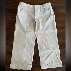 LAUNDRY by Shelli Segal Crop Khaki Straight Leg Capri Pants 6